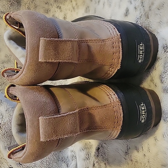 Sorel Cheyanne Boots - Picture 5 of 9